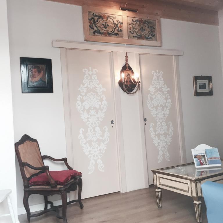Carlos I Cagliari Ngoại thất bức ảnh